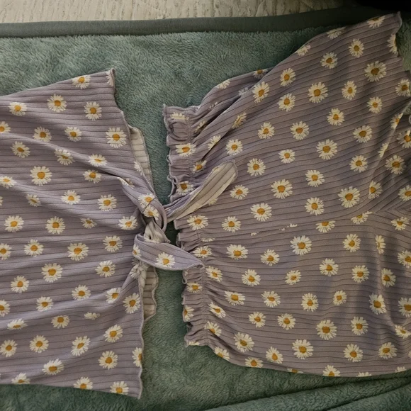 Lily Bleu Purple and White Daisy Matching Set - Picture 4 of 15